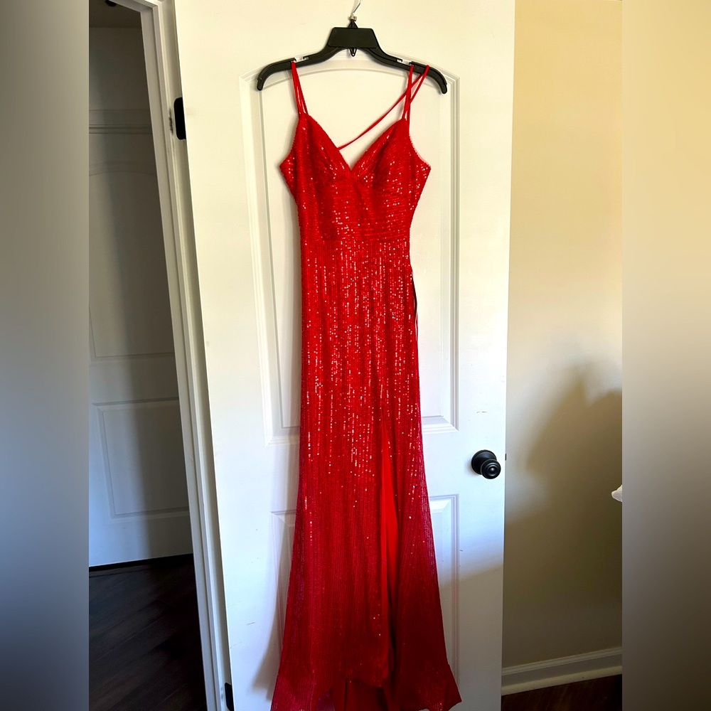 Elegant Red Sequin Maxi Dress